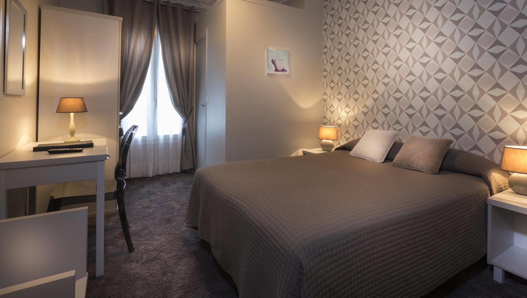 Hotel Donjon Vincennes Ngoại thất bức ảnh
