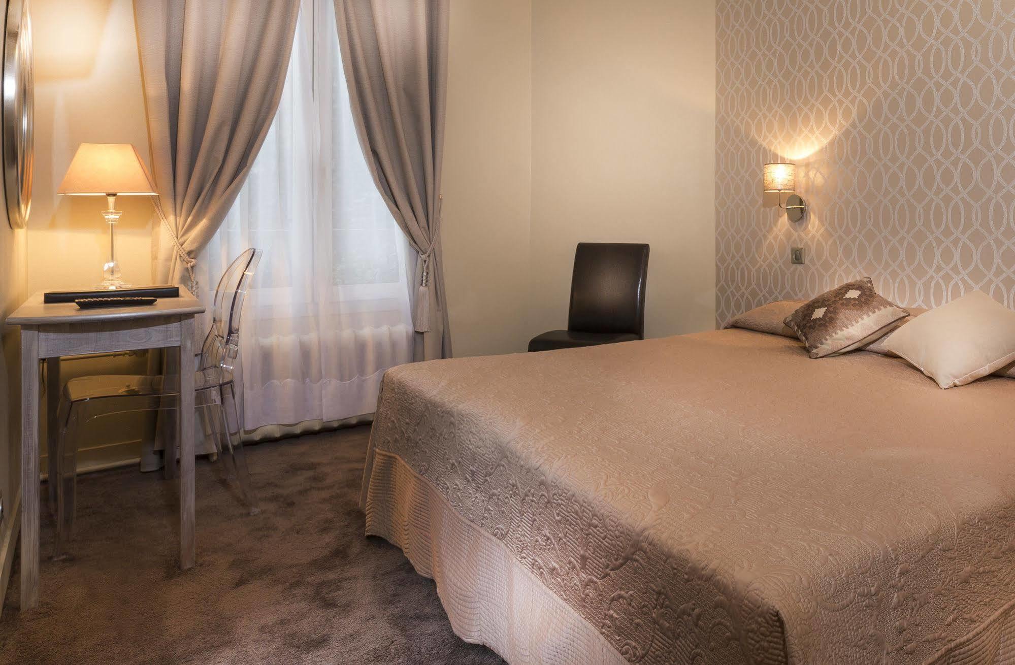 Hotel Donjon Vincennes Ngoại thất bức ảnh